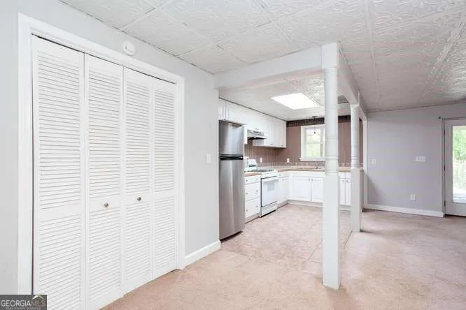 4854 Ivey Ln — photo 27 of 87