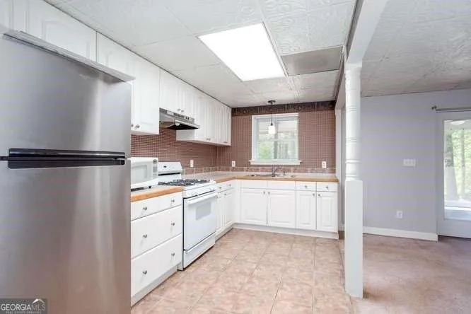 4854 Ivey Ln — photo 28 of 87
