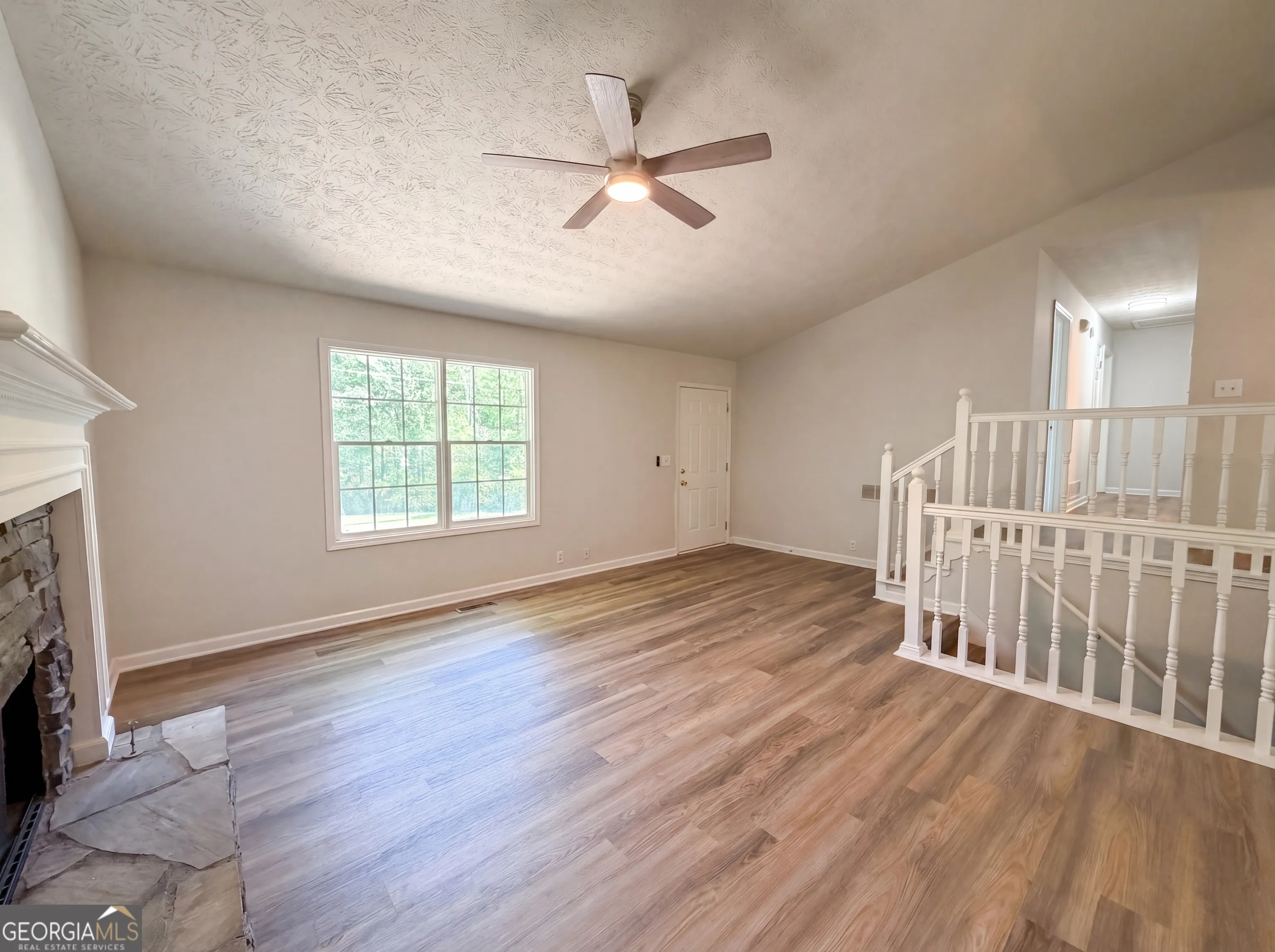 123 Burton Dr — photo 21 of 25