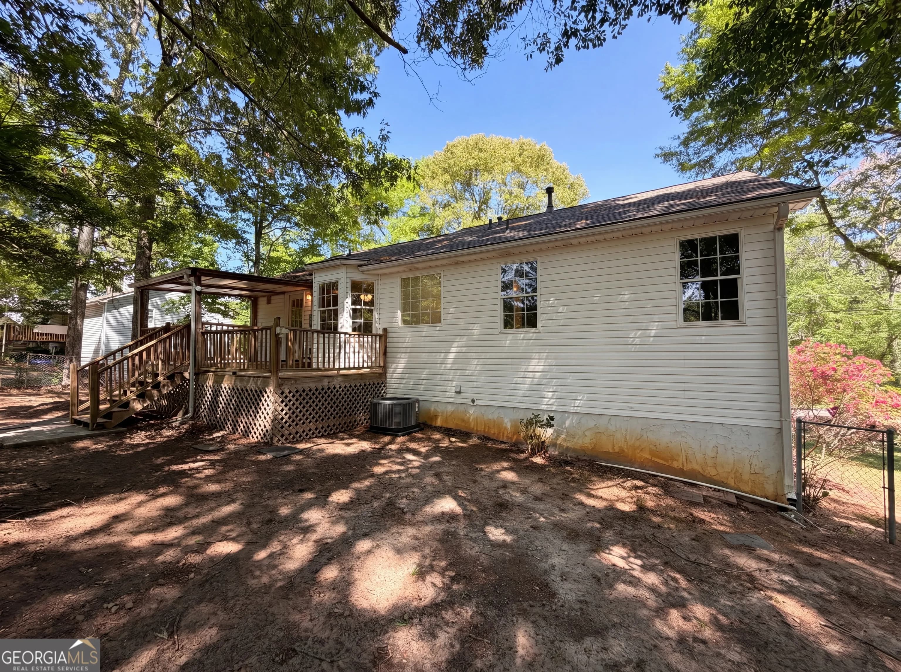 123 Burton Dr — photo 15 of 25