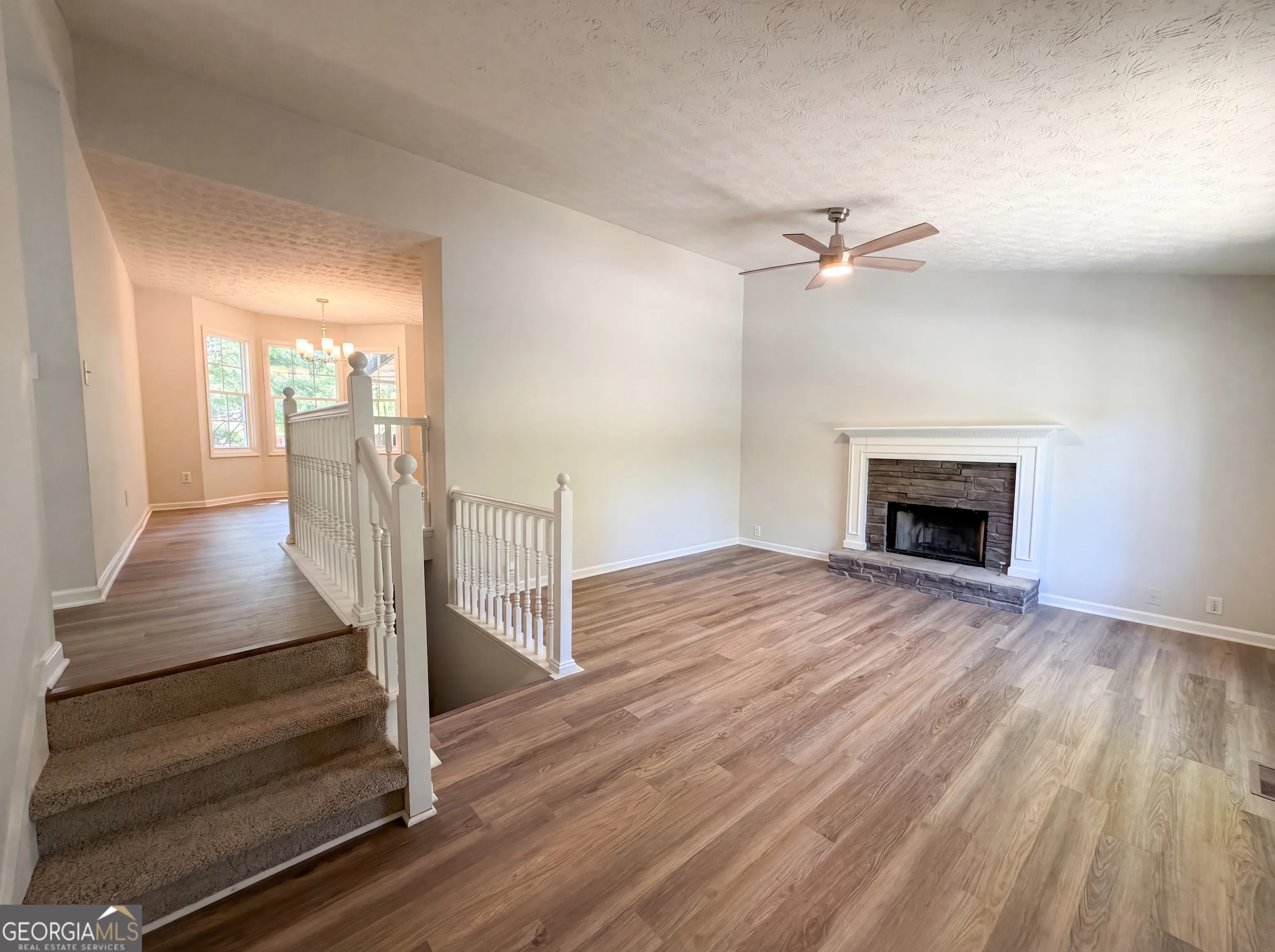 123 Burton Dr — photo 20 of 25