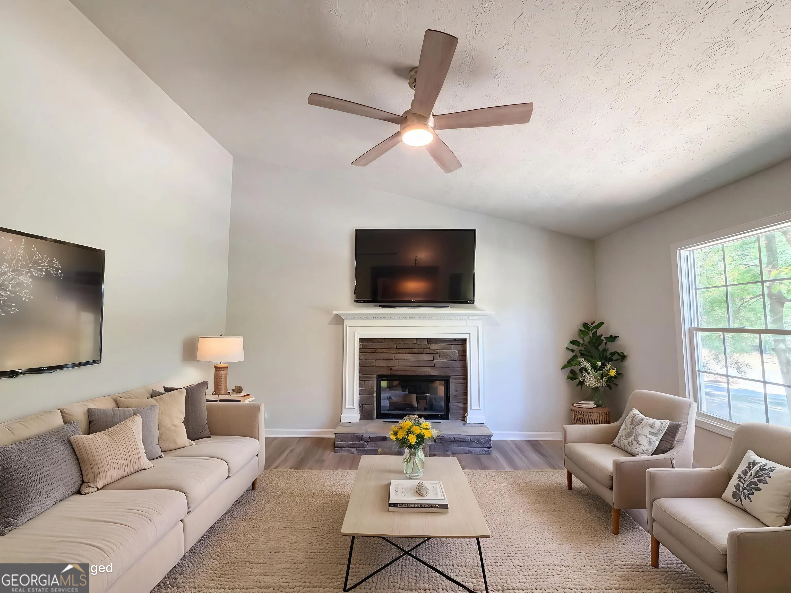 123 Burton Dr — photo 13 of 25