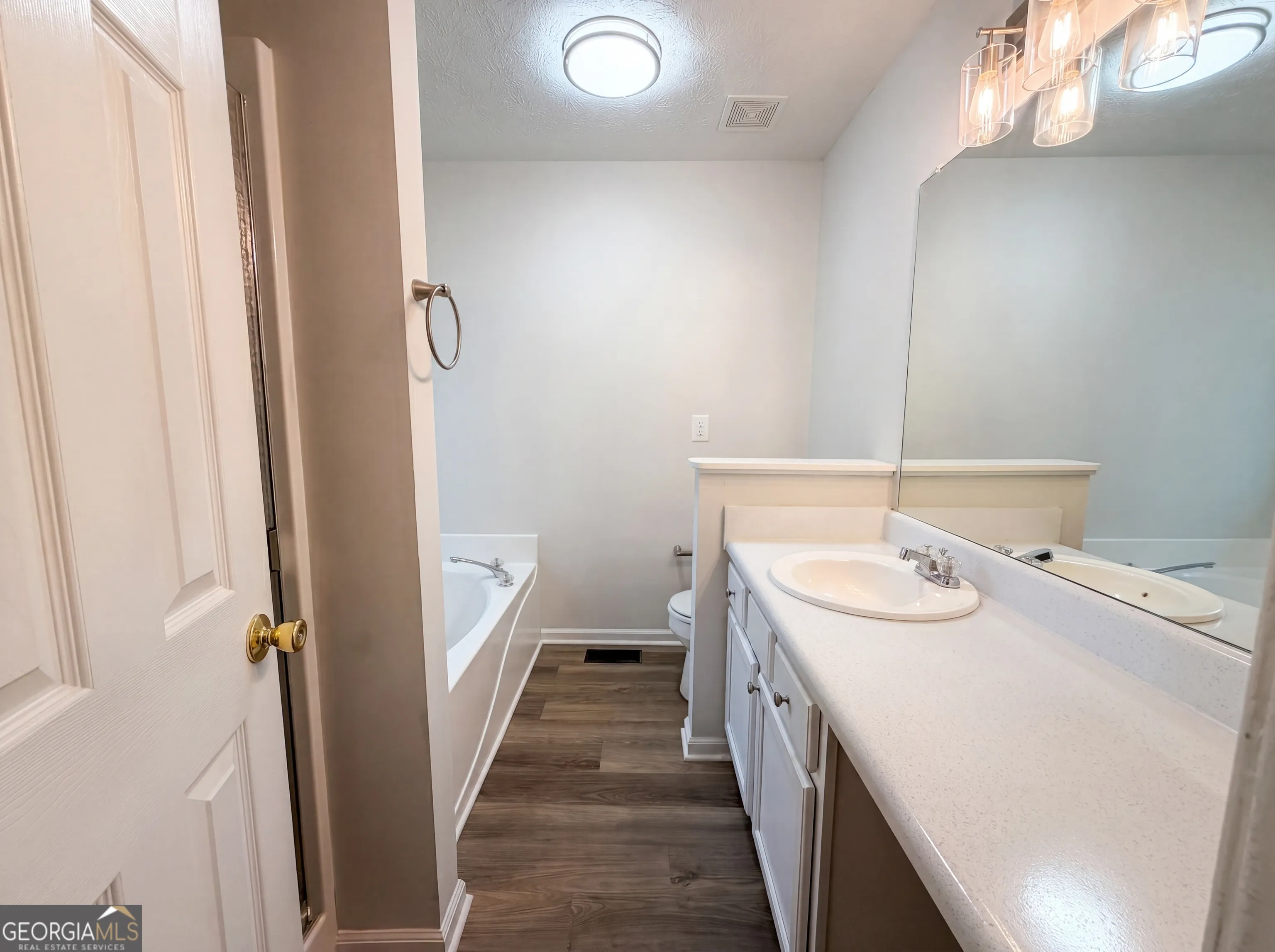 123 Burton Dr — photo 9 of 25