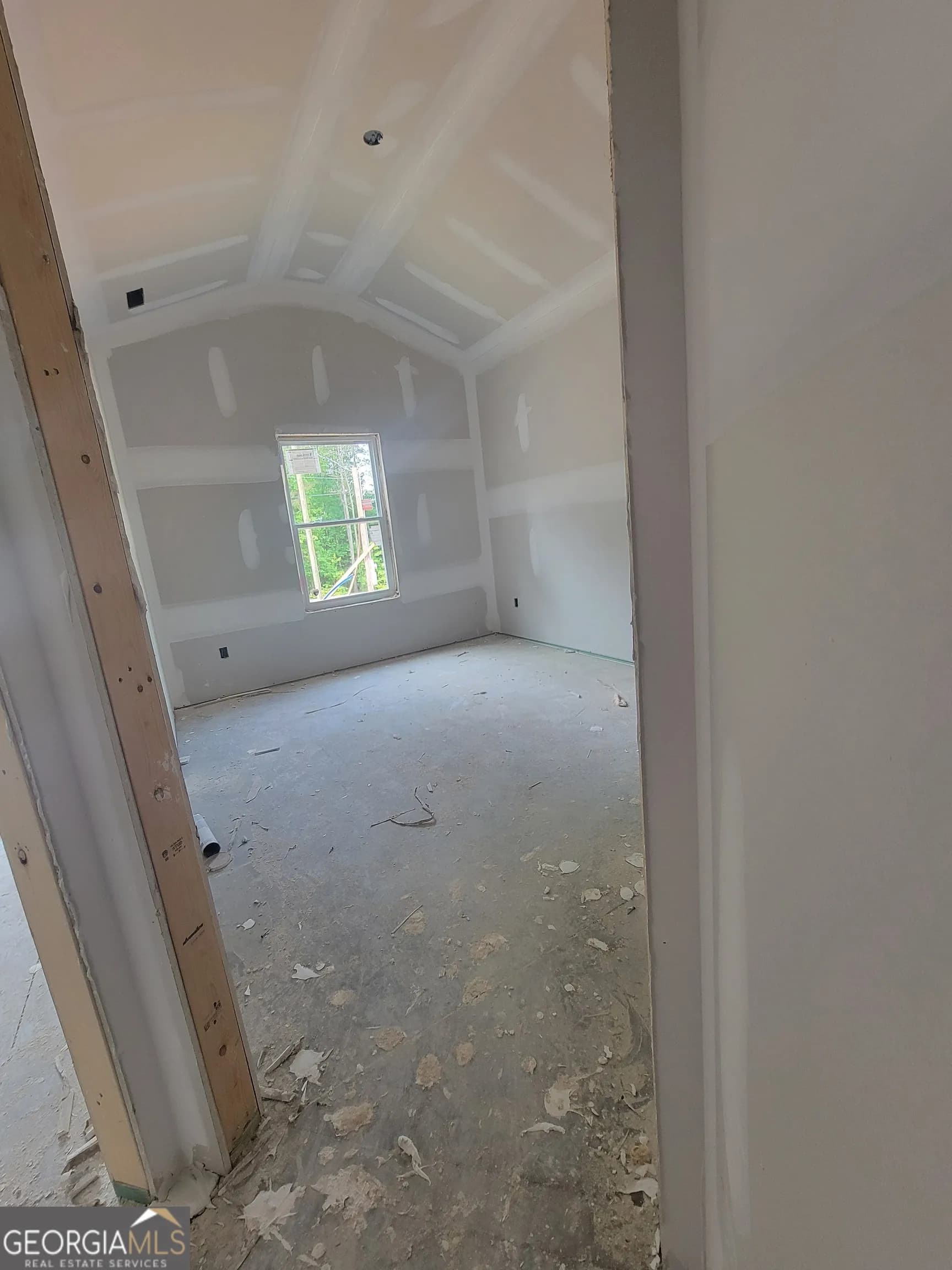 2455 Ashton Dr — photo 4 of 12