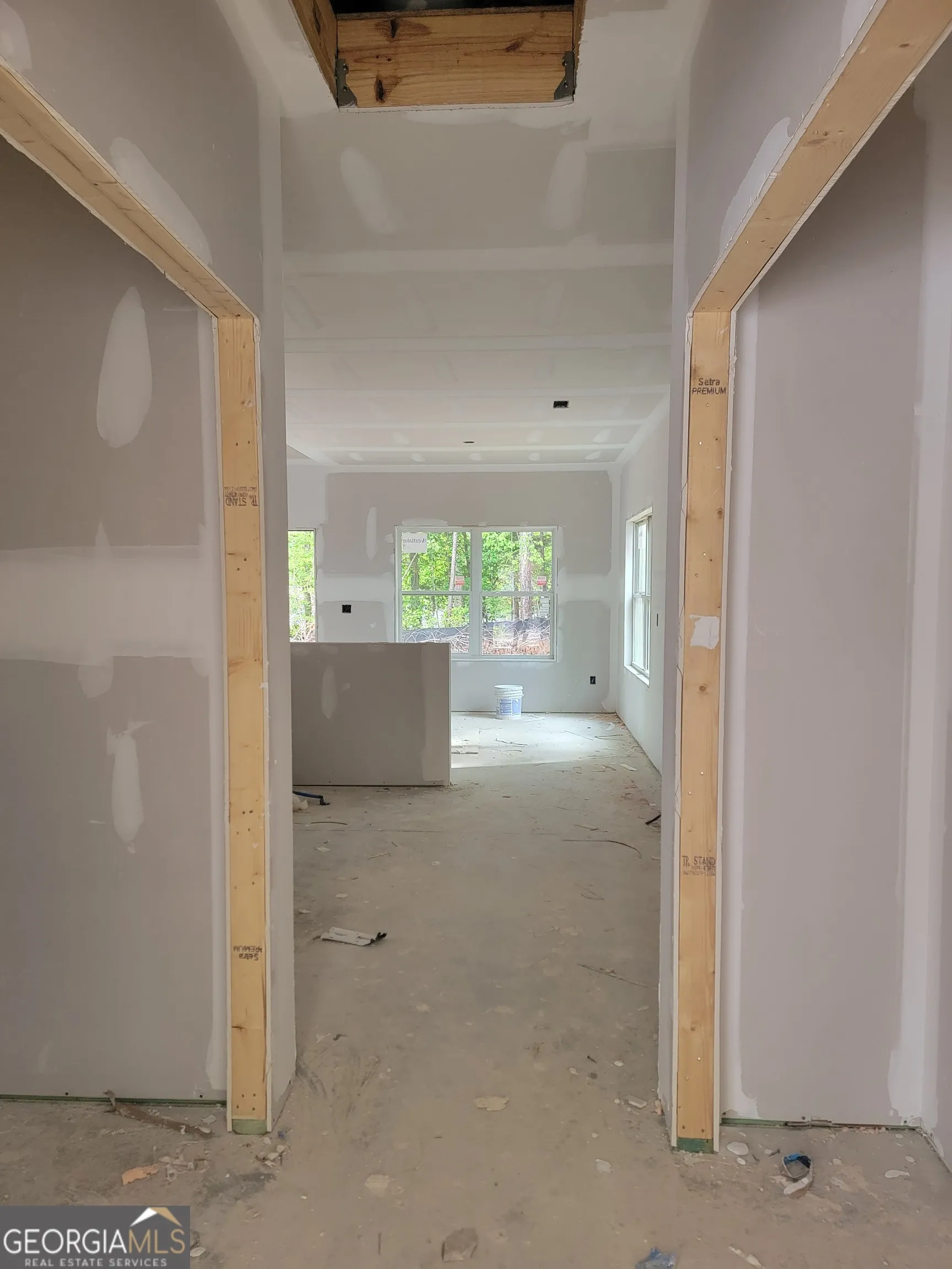2455 Ashton Dr — photo 8 of 12