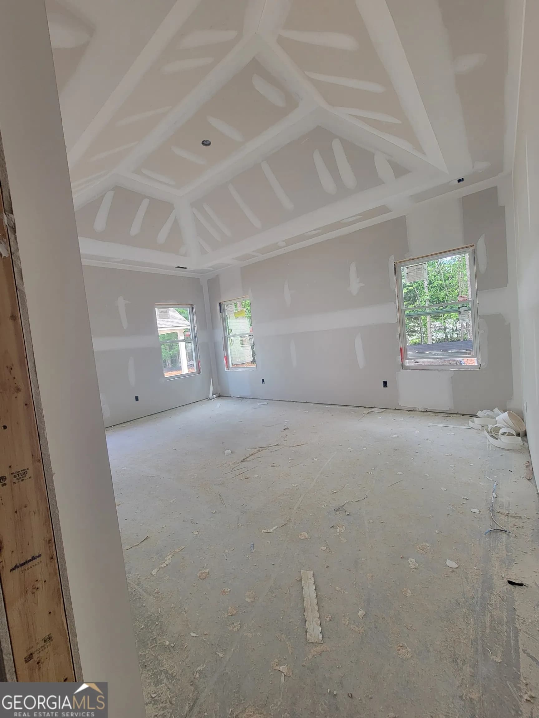 2455 Ashton Dr — photo 3 of 12