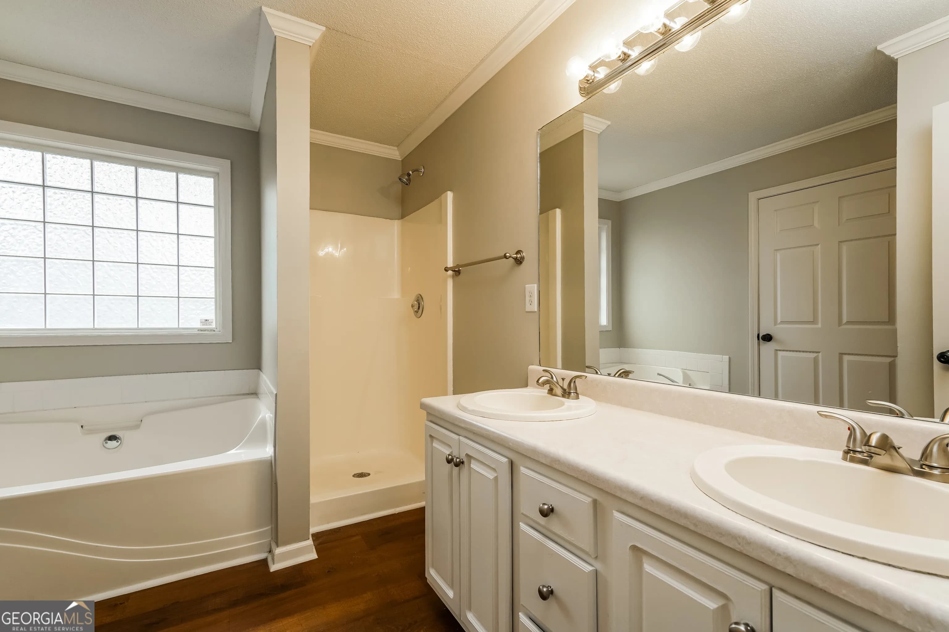 89 Summer Creek Pl — photo 6 of 15