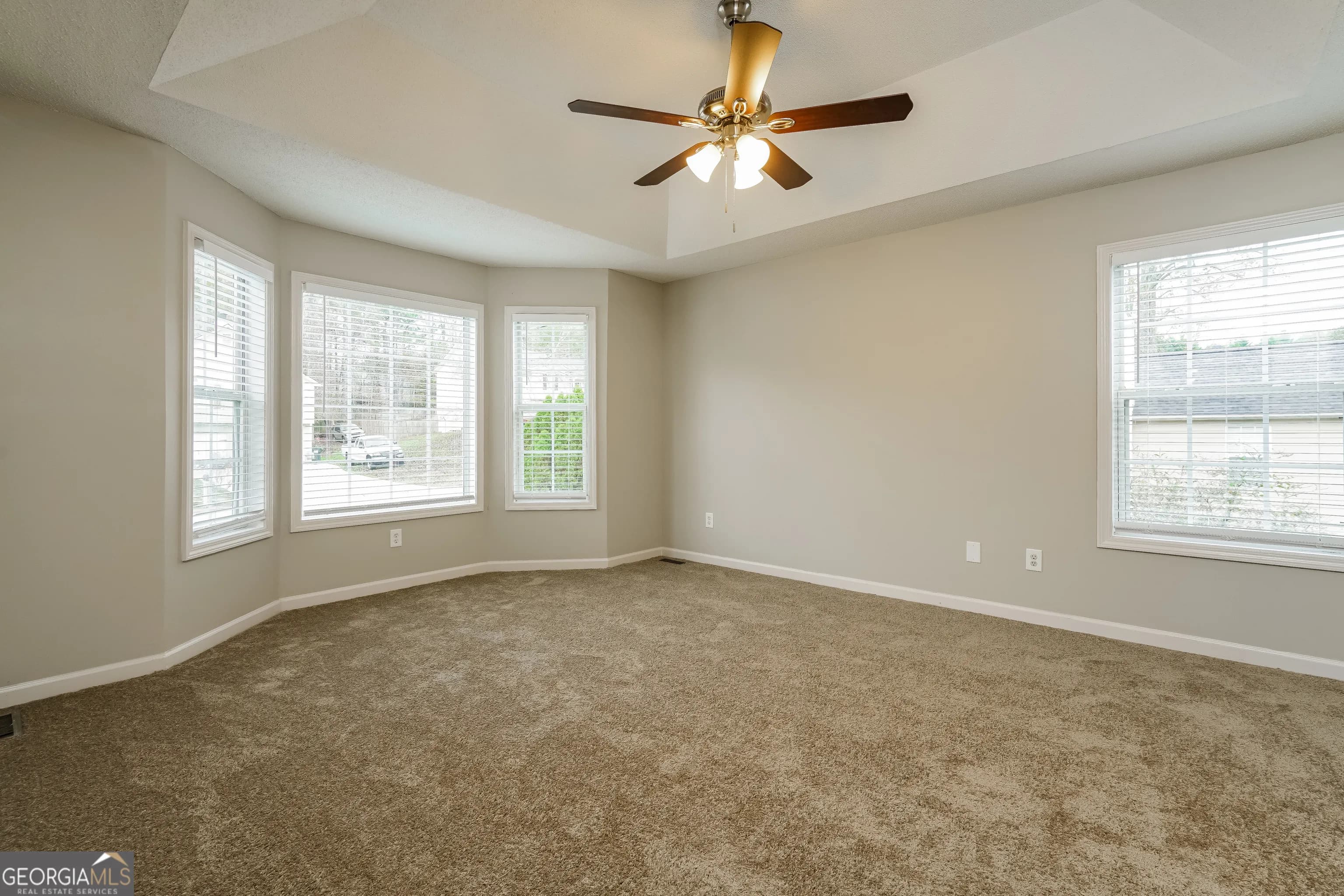 89 Summer Creek Pl — photo 5 of 15