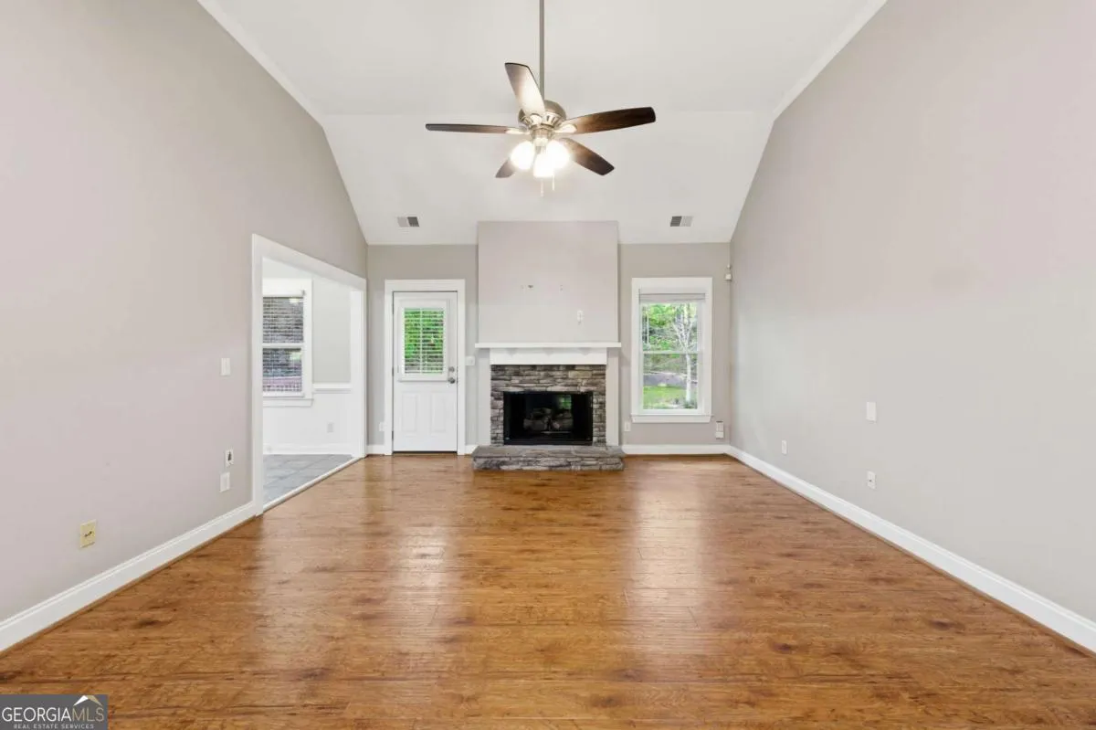 71 Jefferson Dr — photo 37 of 40