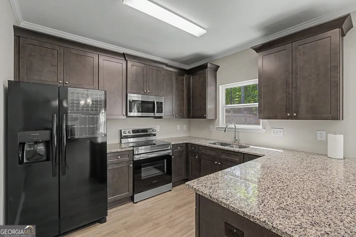 176 Elivia Way — photo 10 of 56