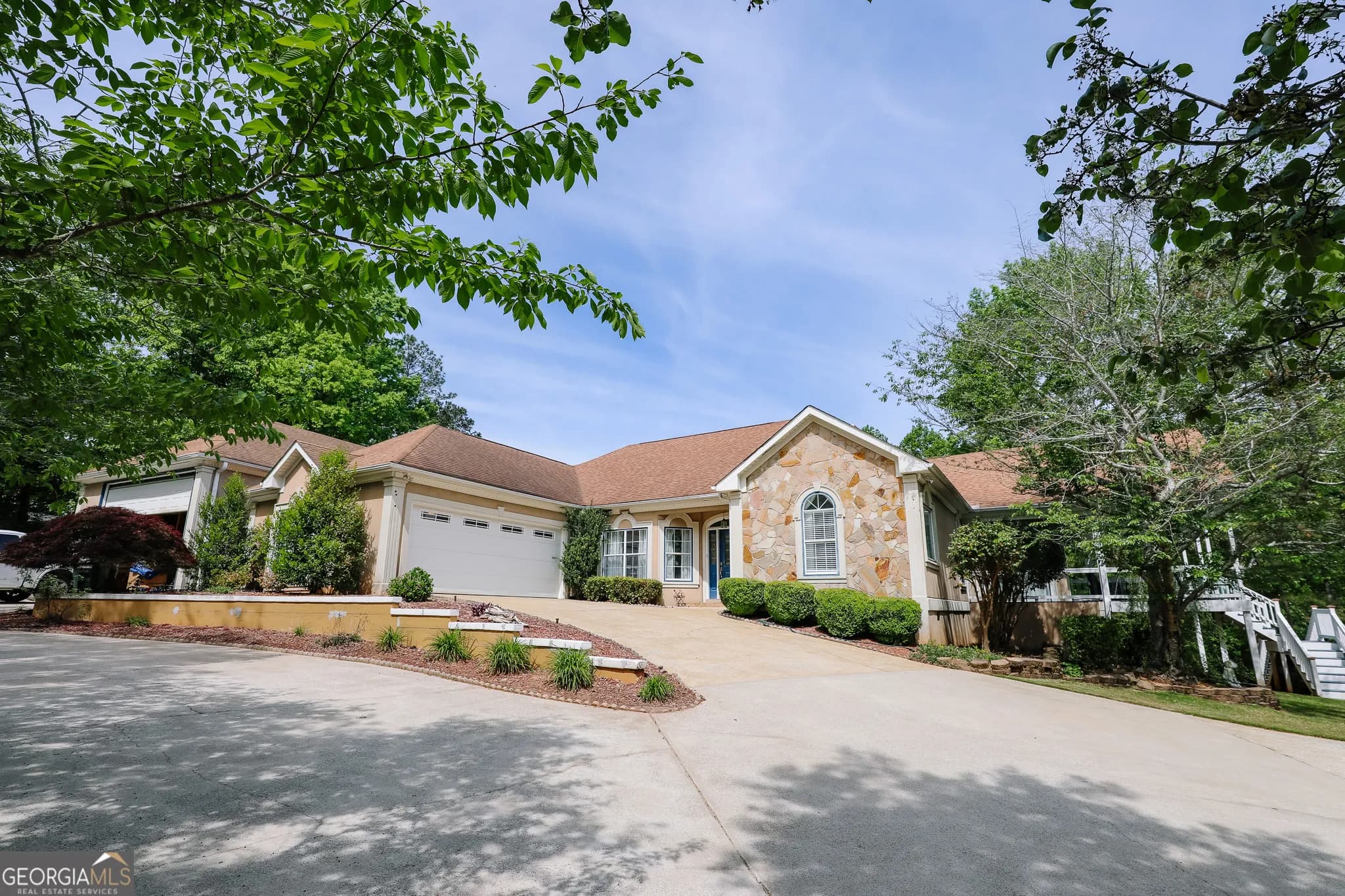 7404 Golfers Pt, Villa Rica