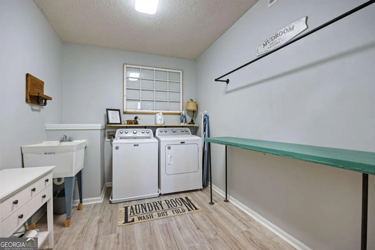 227 Dunleith Dr — photo 18 of 46