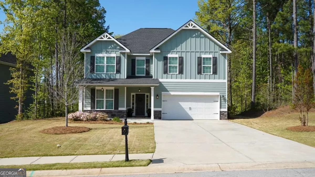 832 Brown Thrasher Way, Bremen