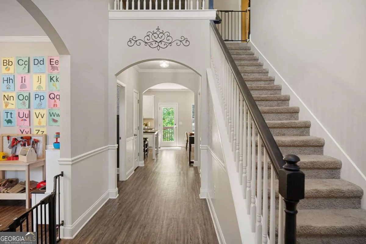 14 Caspian Ct — photo 11 of 39