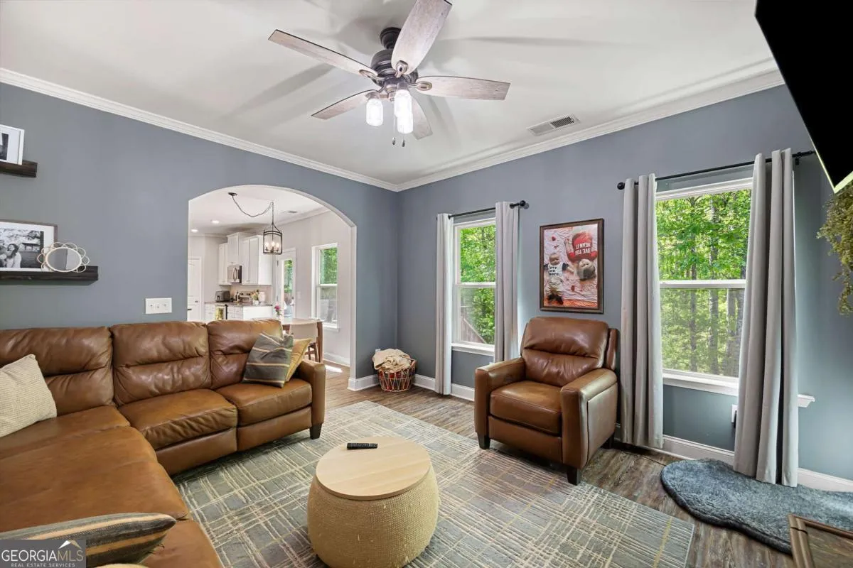14 Caspian Ct — photo 9 of 39