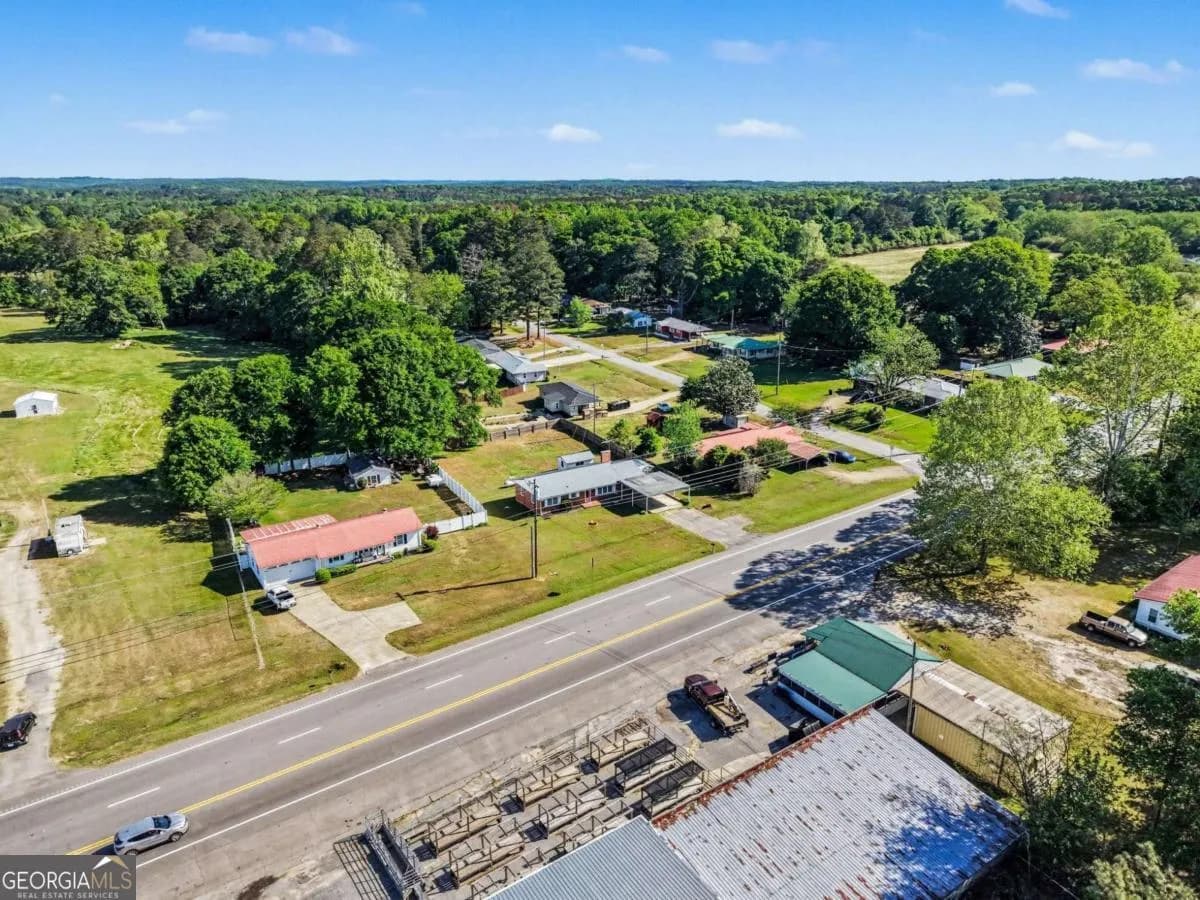 1472 E 166 Hwy — photo 15 of 23