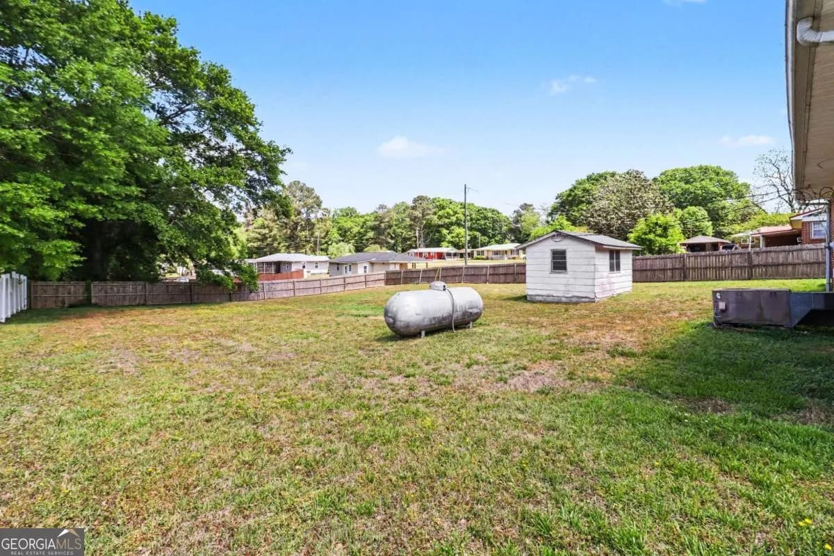 1472 E 166 Hwy — photo 7 of 23