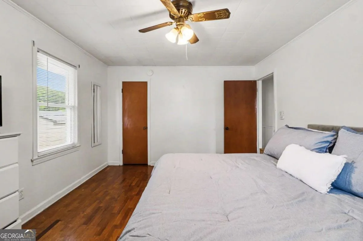 1472 E 166 Hwy — photo 5 of 23