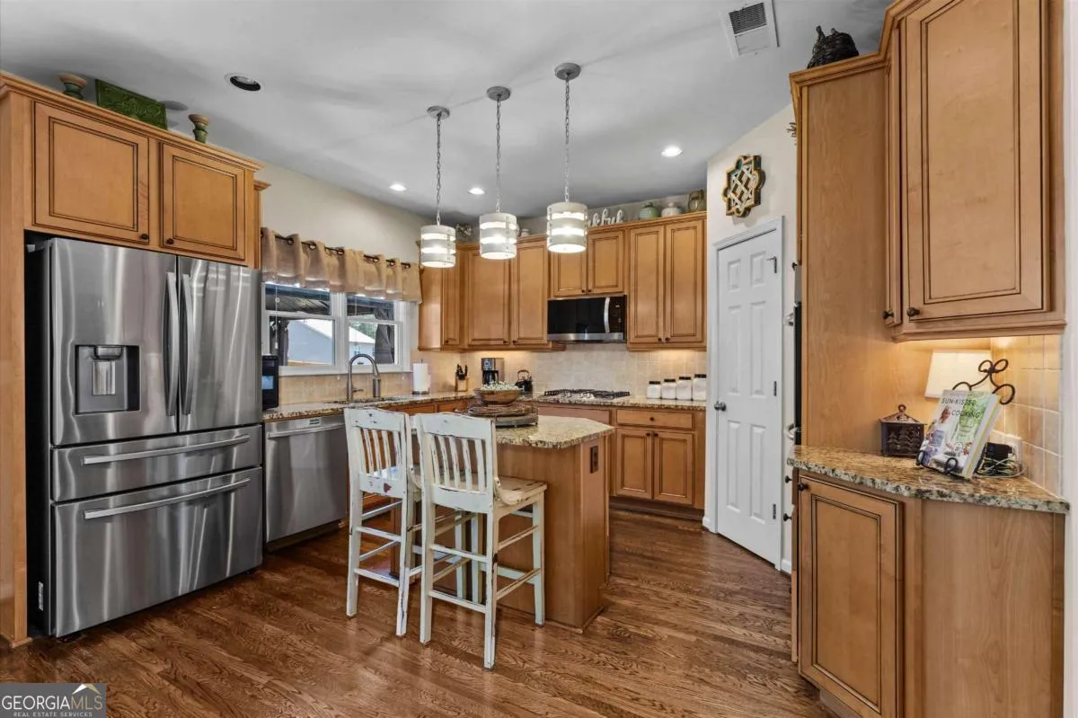 125 Fallen Oak Dr — photo 42 of 42