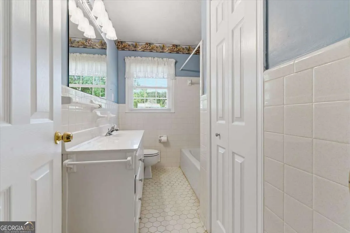 3293 Bright Star Rd — photo 10 of 35