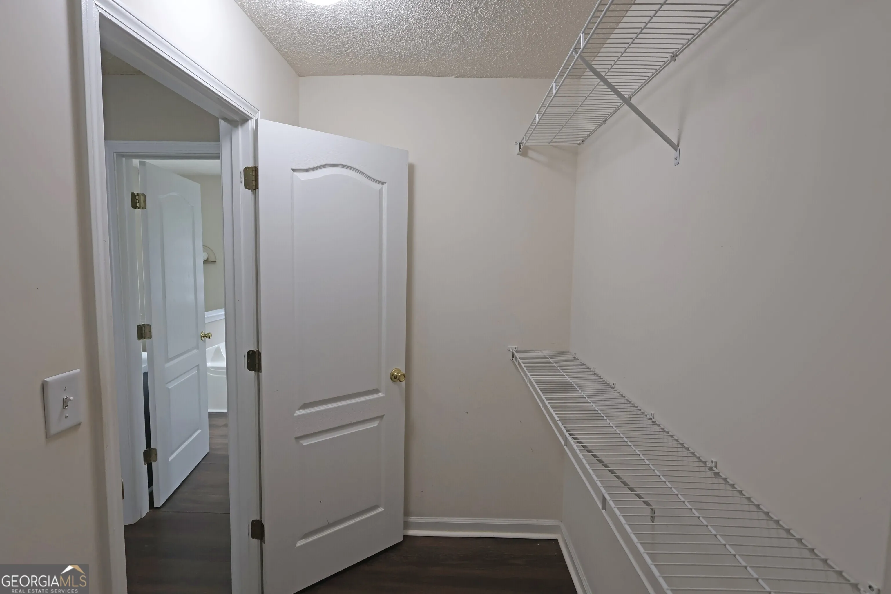 80 Oak Vale Ln — photo 17 of 48