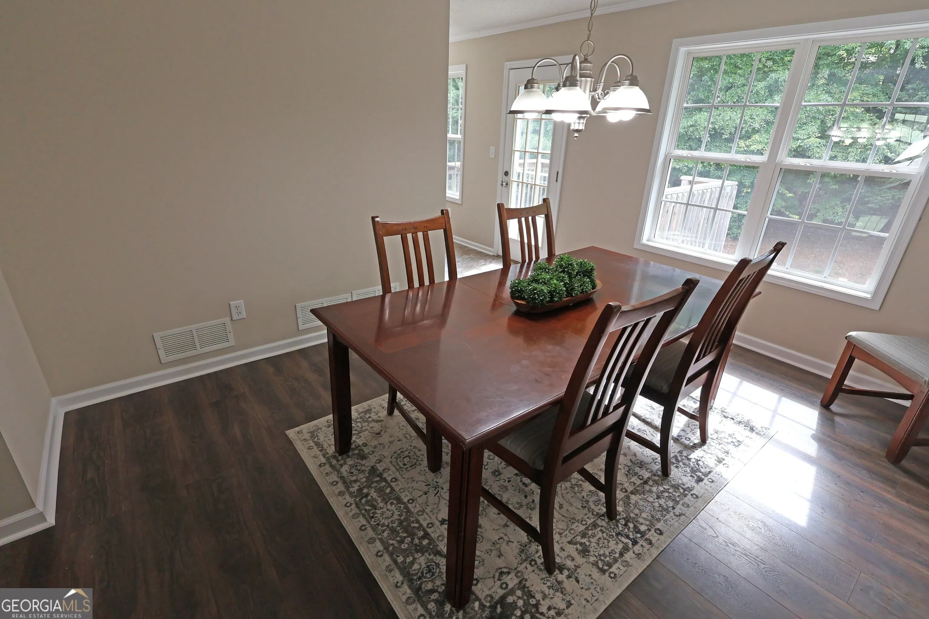 80 Oak Vale Ln — photo 3 of 48