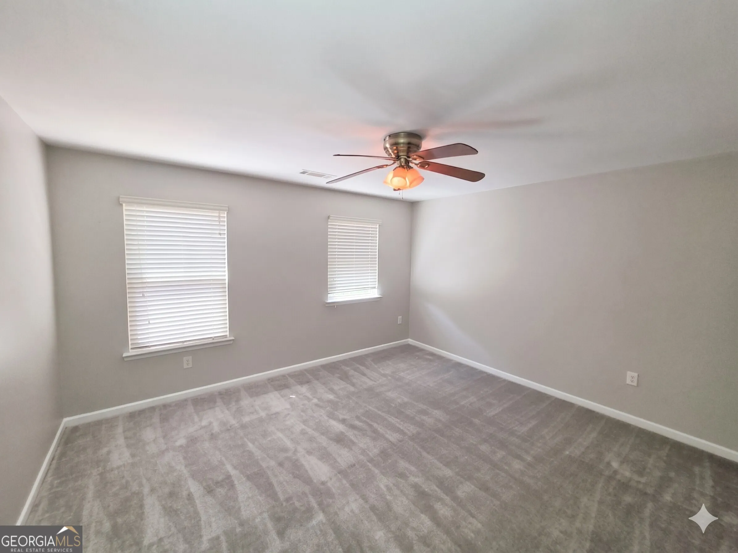 2100 Stonebrook Dr — photo 14 of 29