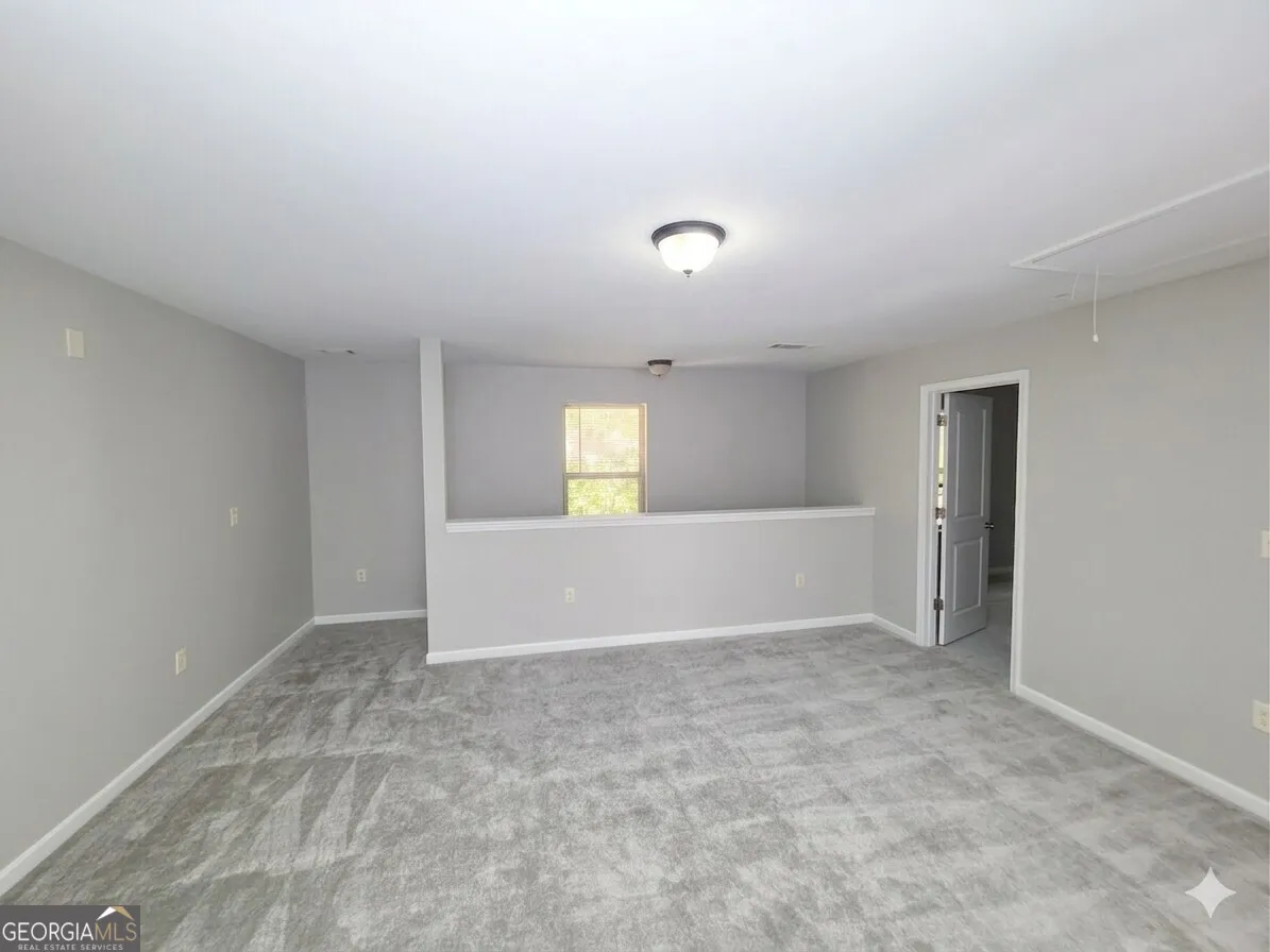 2100 Stonebrook Dr — photo 21 of 29