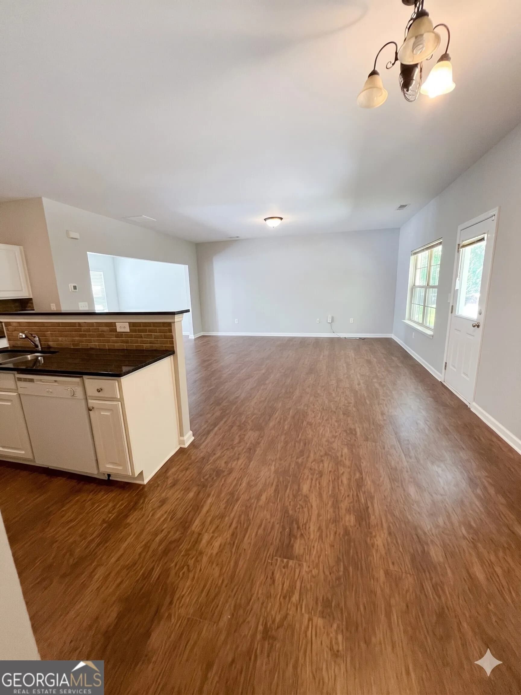 2100 Stonebrook Dr — photo 29 of 29