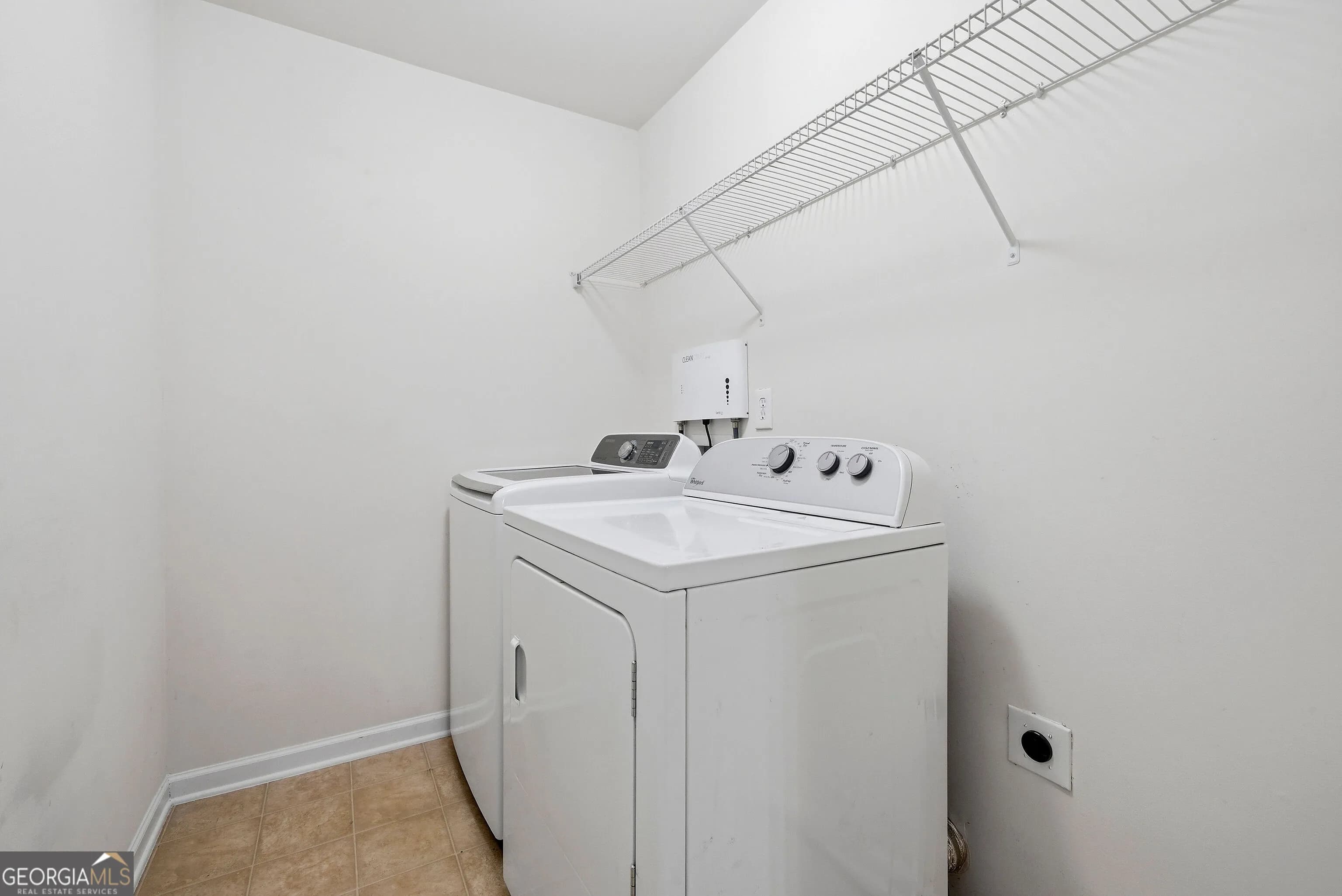 3581 Morinda Dr — photo 38 of 44