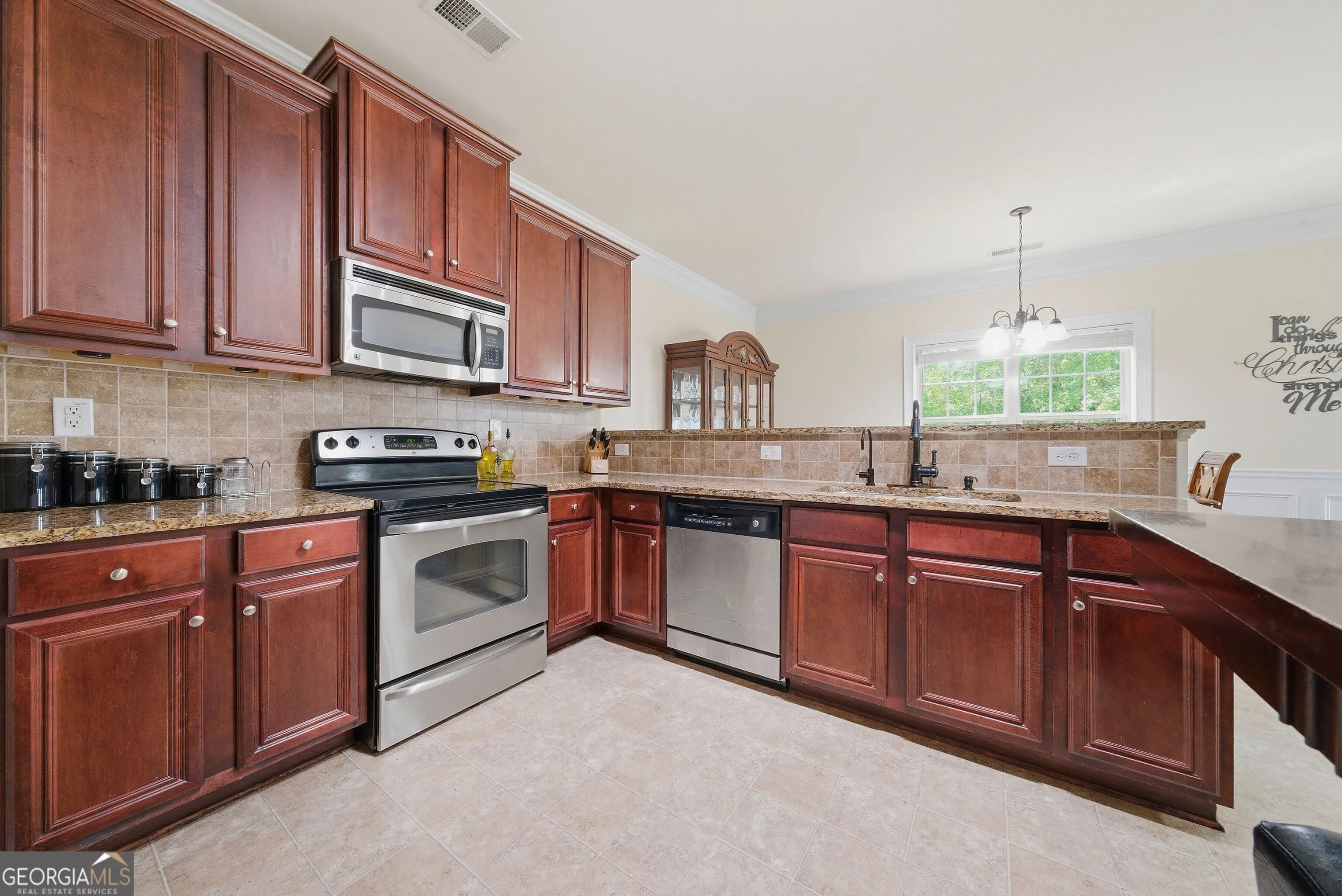 3581 Morinda Dr — photo 6 of 44
