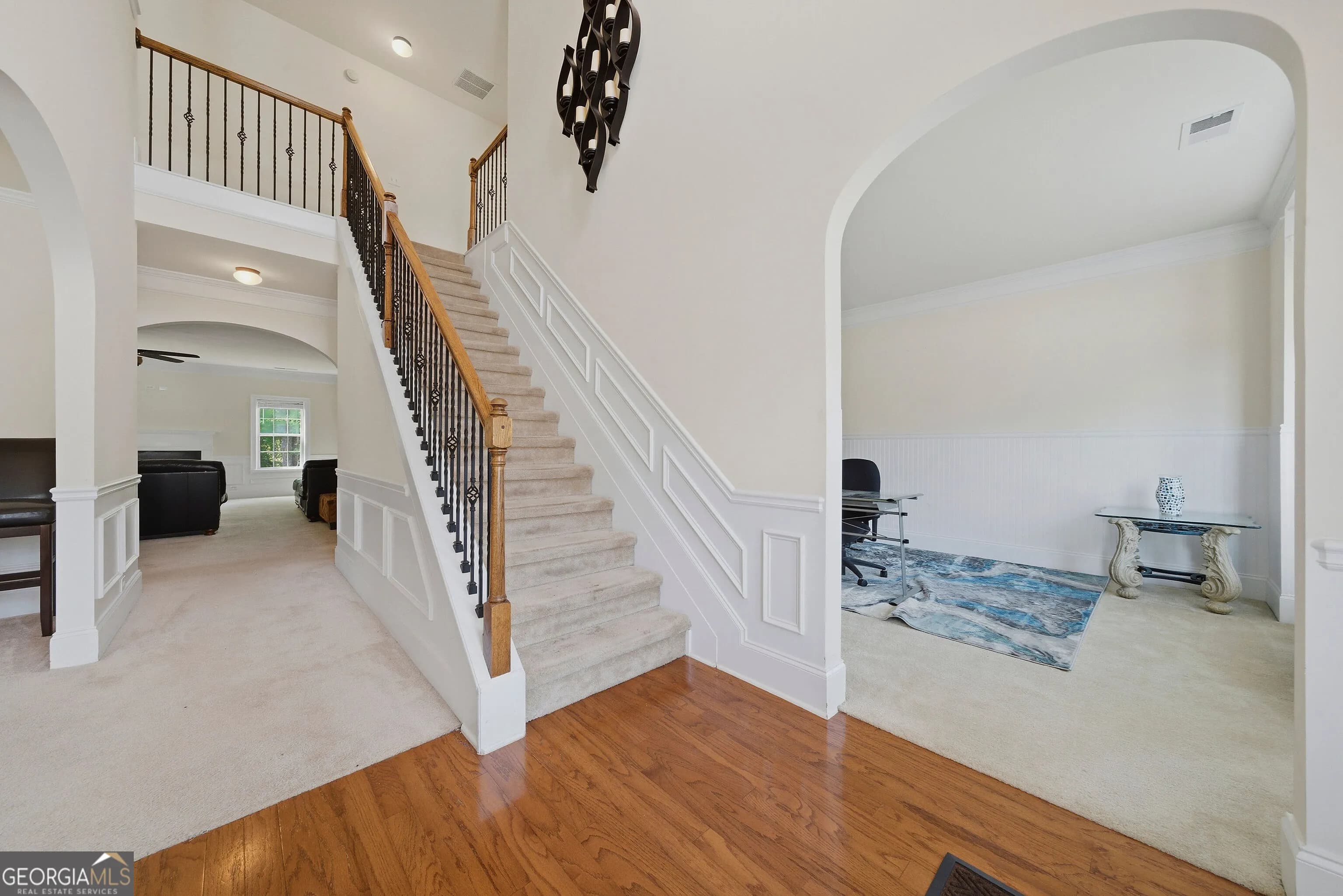 3581 Morinda Dr — photo 13 of 44