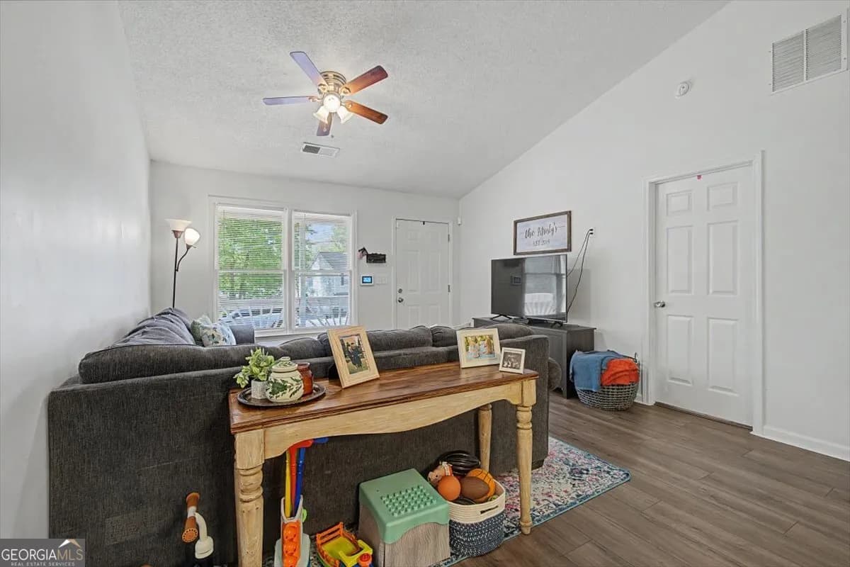 94 Villa Rosa Way — photo 6 of 34