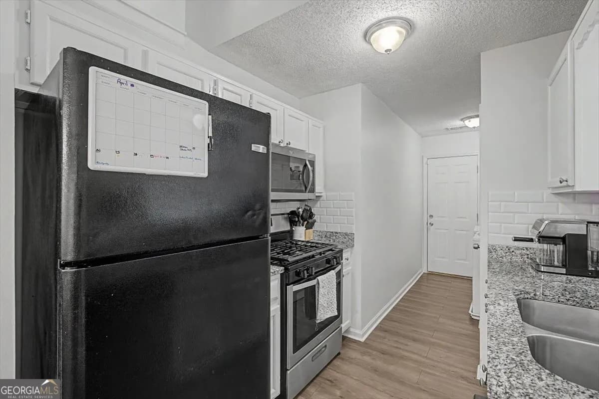94 Villa Rosa Way — photo 10 of 34