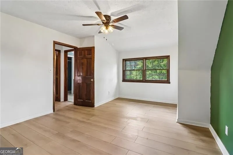 556 Hitchcock Rd — photo 25 of 61