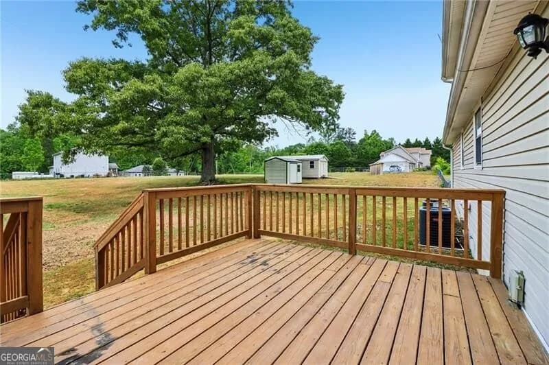 556 Hitchcock Rd — photo 39 of 61