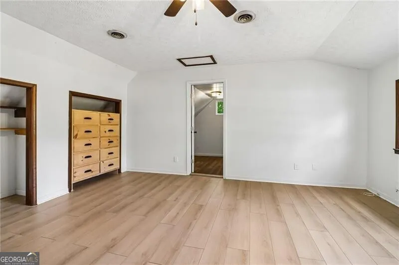 556 Hitchcock Rd — photo 32 of 61