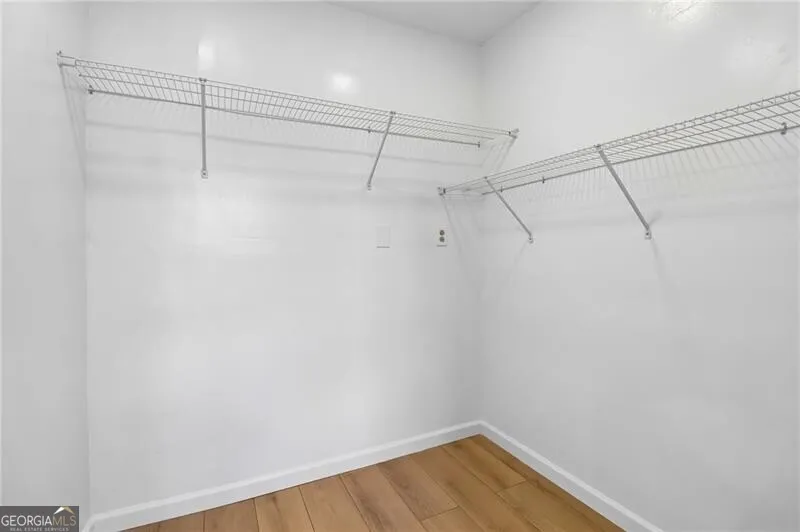 556 Hitchcock Rd — photo 21 of 61