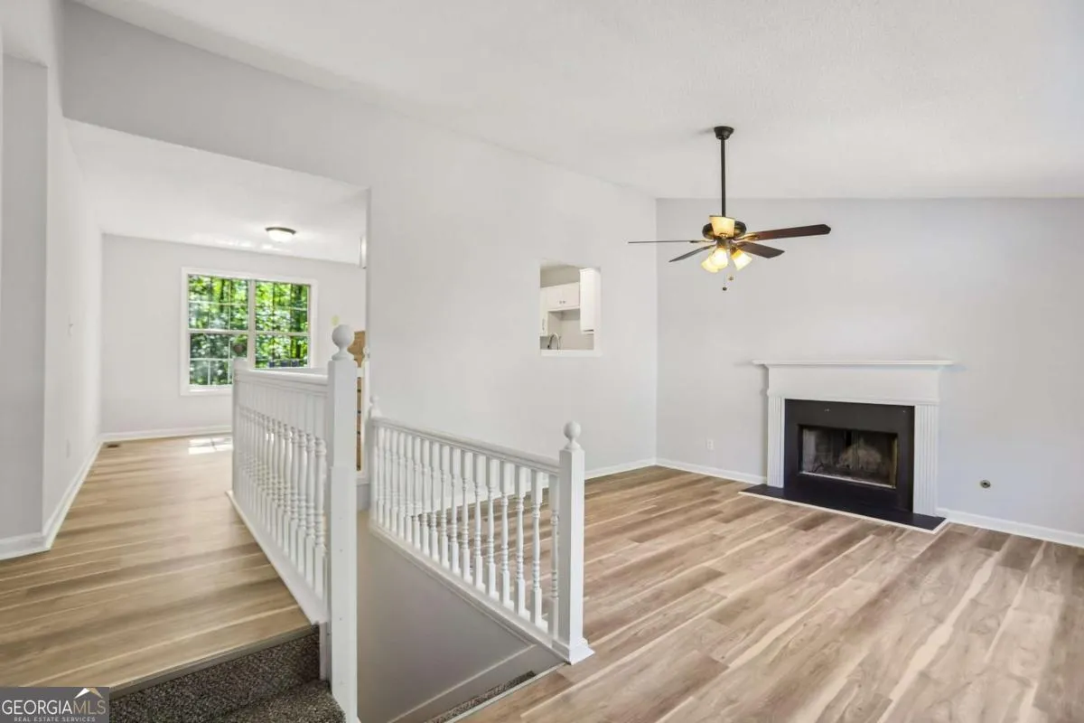 43 Gina Ct — photo 24 of 41