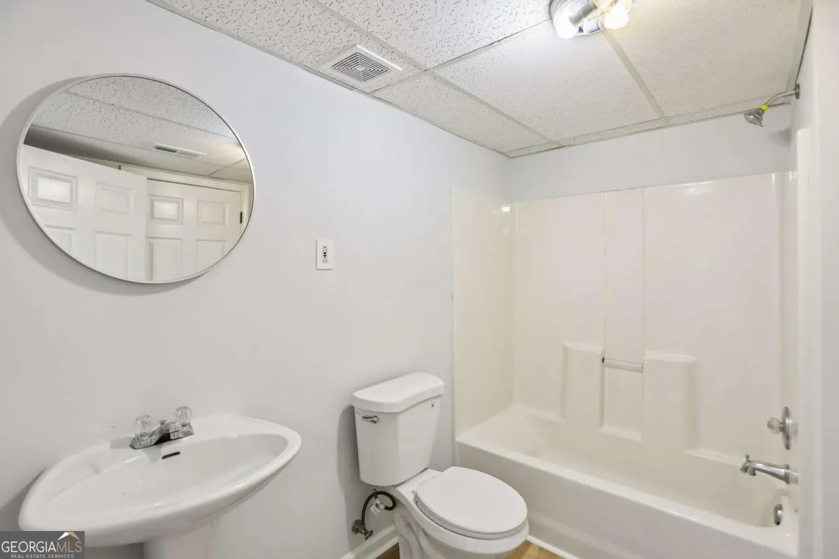 43 Gina Ct — photo 21 of 41