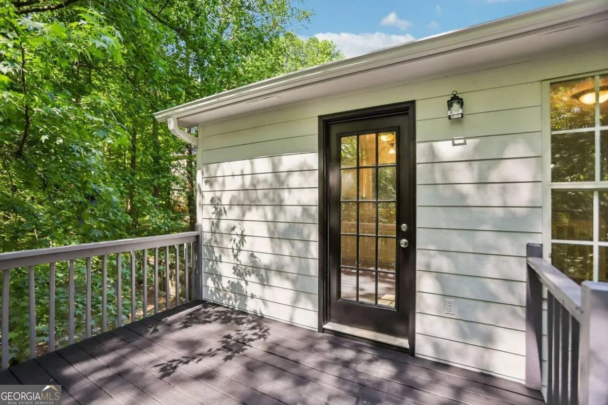 43 Gina Ct — photo 23 of 41