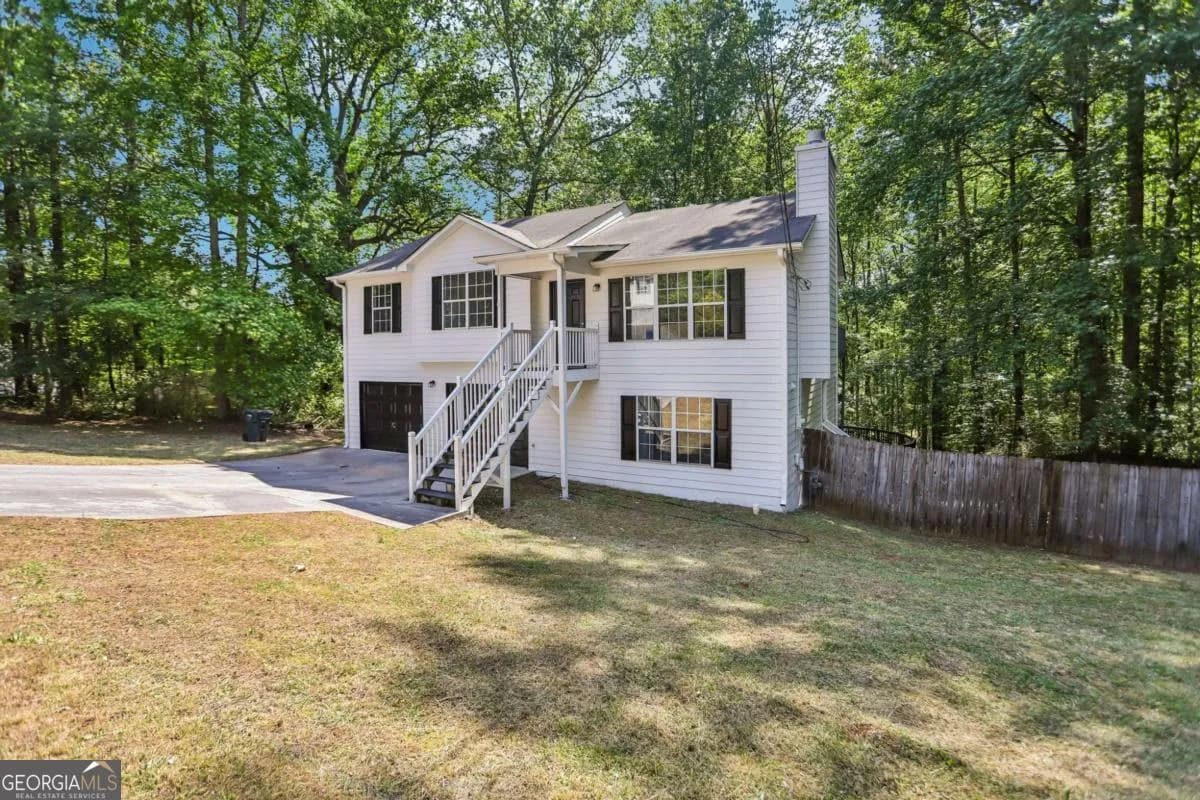 43 Gina Ct — photo 2 of 41
