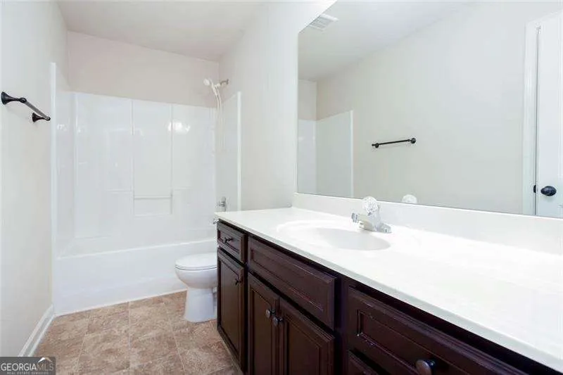 91 Ashbury Cir — photo 37 of 64