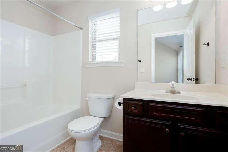 91 Ashbury Cir — photo 34 of 64