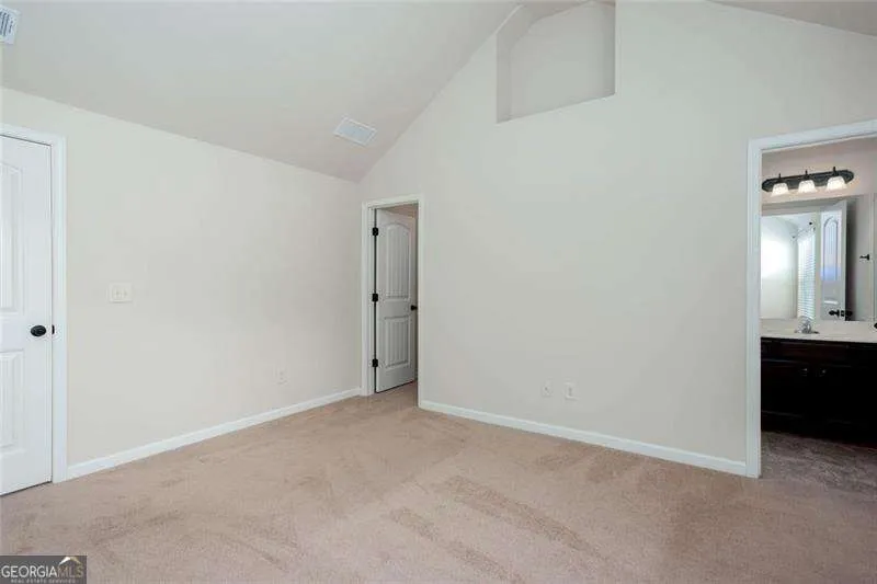 91 Ashbury Cir — photo 33 of 64