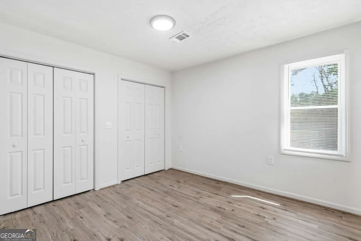 166 Old Stone Rd — photo 14 of 38