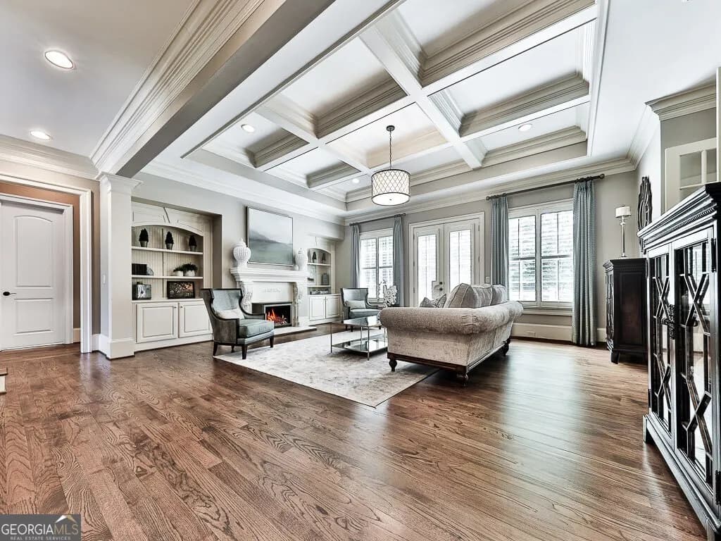 6327 Howell Cobb Ct — photo 4 of 99