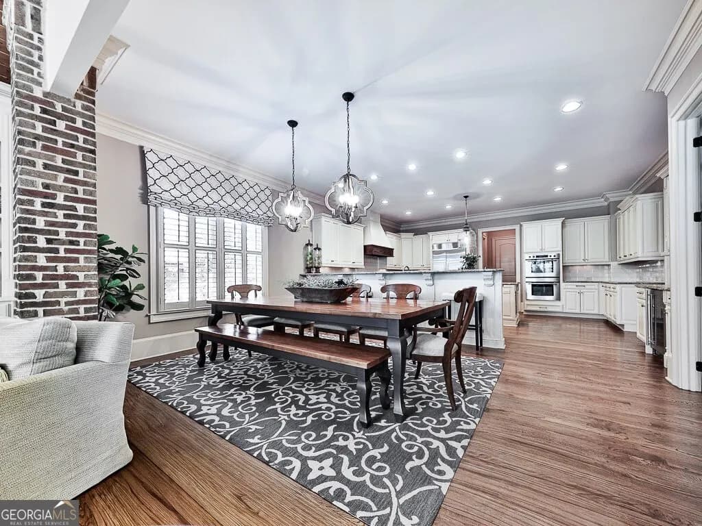6327 Howell Cobb Ct — photo 11 of 99