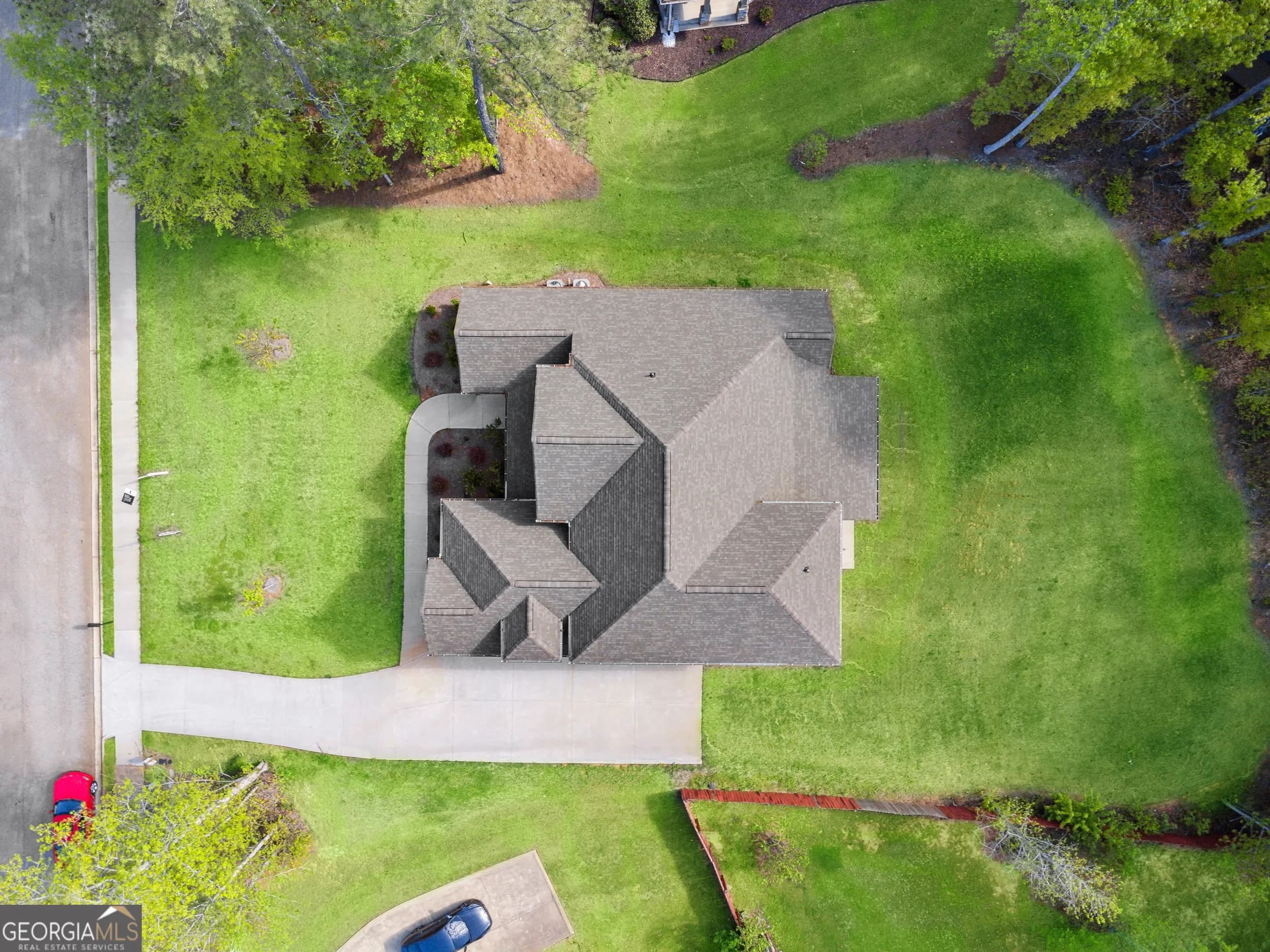 7260 Bluewater Ln — photo 37 of 57