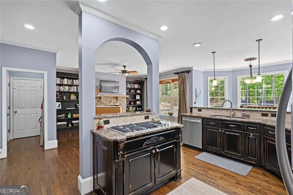37 Creekside Ct — photo 11 of 52